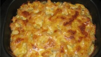 Запеченный картофель с чесноком под сырной корочкой