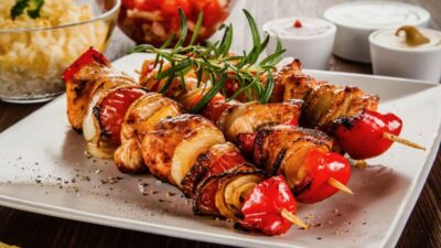 Томатный маринад с чесноком и базиликом для курицы
