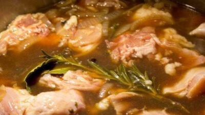Маринад с чесноком для копченого кролика