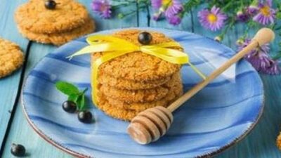 Медово-имбирное печенье на сковороде