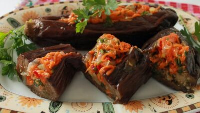 Маринованные баклажаны с пряностями на зиму