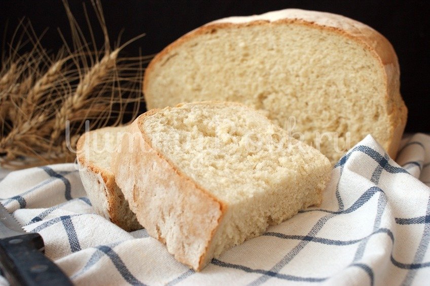 Белый хлеб на дрожжах рецепт. Хлеб на закваске. Хлеб в хлебопечке на живых дрожжах. Шведский ленивый хлеб. Хлеб на живых дрожжах в духовке.