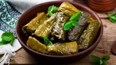 Долма по-армянски из говядины с овощами