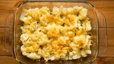Запеканка из цветной капусты и творога с укропом