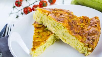 Пирог из кабачков с адыгейским сыром