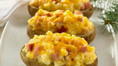 Крошка-картошка с сыром «Фета» и ветчиной