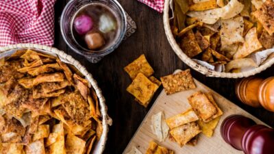 Острые чипсы из тонкого лаваша