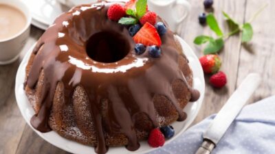 Мандариновый кекс в шоколадной глазури