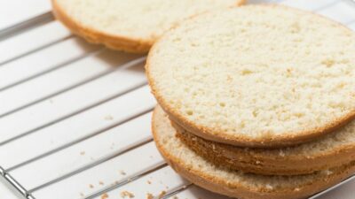 Ванильные бисквитные коржи с разрыхлителем