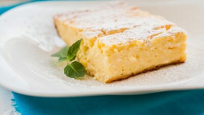 Творожная запеканка с сыром без сахара в мультиварке
