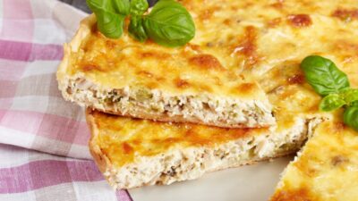 Курник скороспелый на сметане