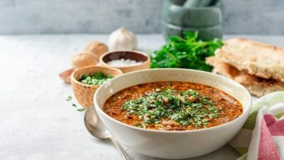 Харчо из индейки с сельдереем