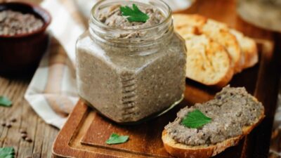Паштет из шампиньонов с репчатым луком