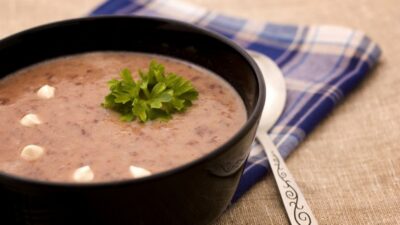 Суп-пюре из говядины с белой фасолью