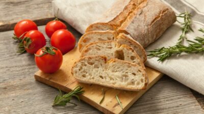 Чиабатта с сыром из цельнозерновой муки