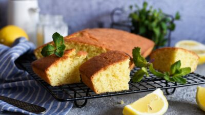 Пряный кекс с цедрой мандарина
