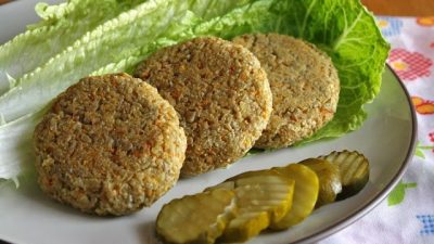 Рисовые котлеты с морковью и семечками