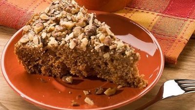 Постная коврижка с грецкими орехами