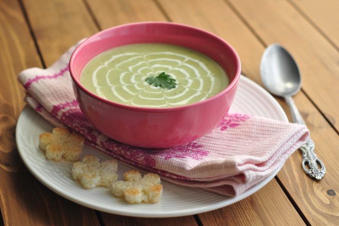 Нежный овощной крем-суп с кабачками