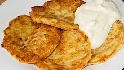 Оладьи из кабачков с сыром моцарелла