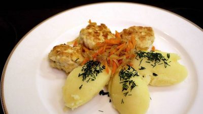 Котлеты куриные рубленые с сыром и чесноком