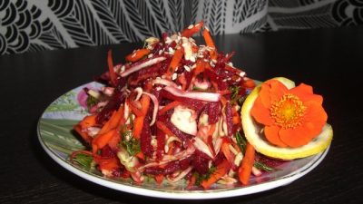 Салат Щетка с редиской