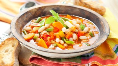 Итальянский Минестроне с замороженными овощами