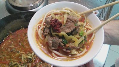Лагман из говядины с капустой