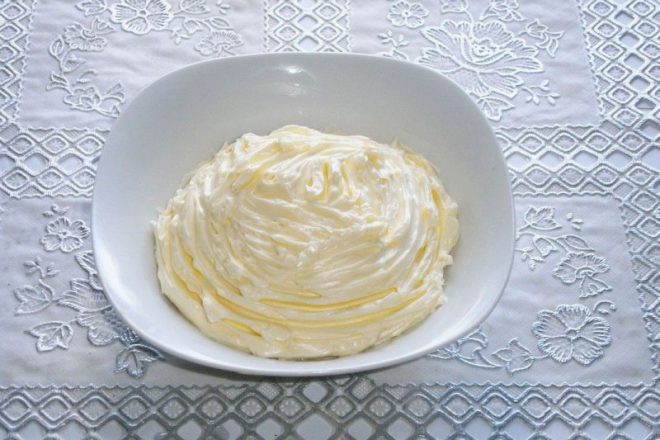 Цитрусовый крем для торта со сгущенкой