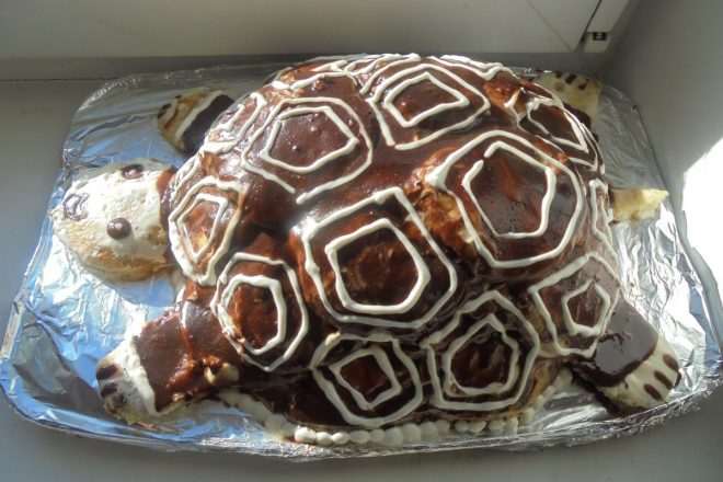 Торт «Черепаха» со сгущенкой — рецепт с фото