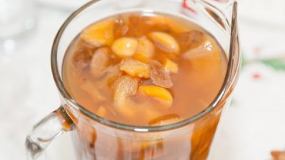 Простой компот из кураги в мультиварке