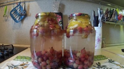 Апельсиновый компот с крыжовником на зиму