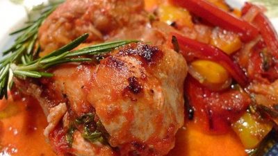 Куриное филе с болгарским перцем и морковью