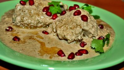 Сациви из курицы в соусе баже