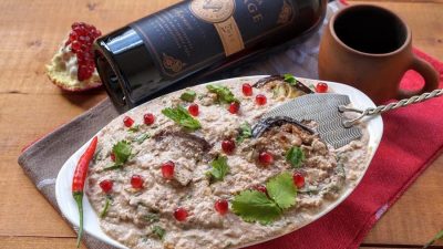 Сациви из баклажанов в ореховом соусе