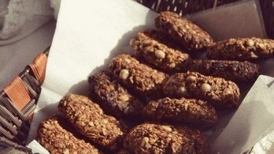 Бананово-овсяное печенье с изюмом и семечками