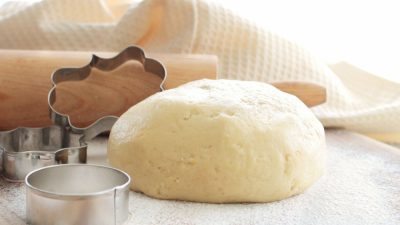 Тесто для выпечки со сметаной