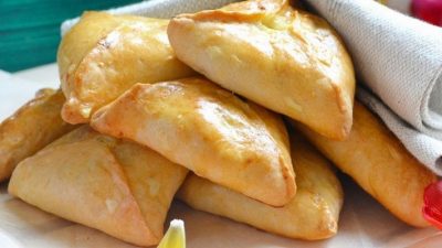 Эчпочмак с индейкой из кефирного теста
