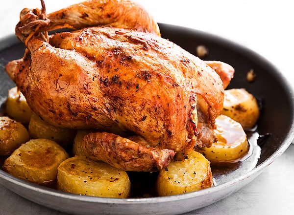 Картошка с курицей в рукаве в духовке