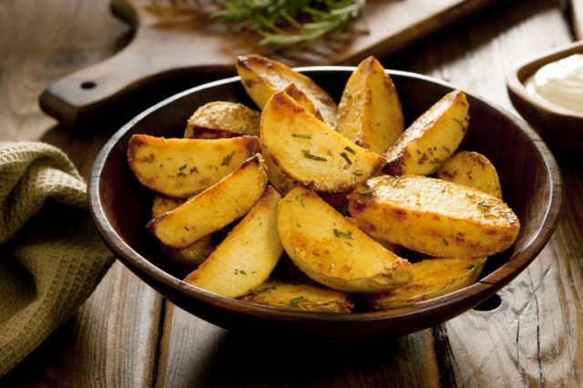 Хрустящая картошка с тимьяном
