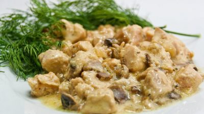 Сметанный соус с грибами и цветной капустой