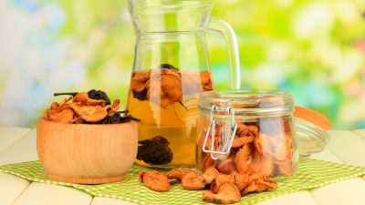 Яблочно-грушевый компот с медом