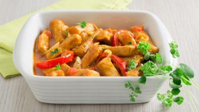 Свиная поджарка с болгарским перцем и чесноком