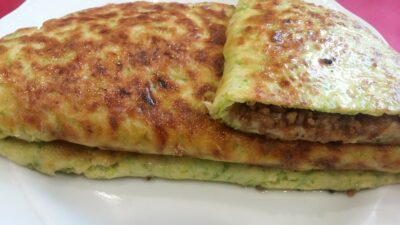 Чебуреки из кабачков с мясным фаршем и сыром