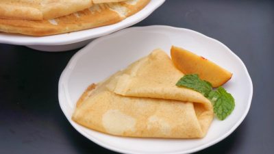 Классические блины на минералке