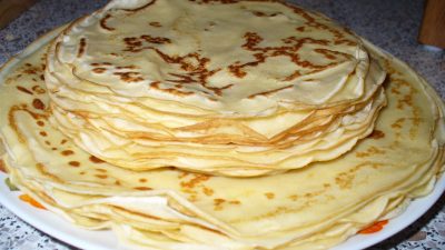 Постные блинчики на минералке без яиц и молока