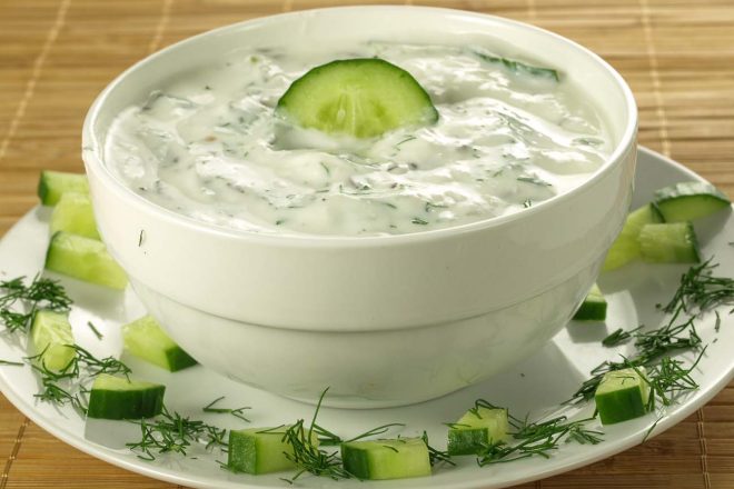Соус для греческого салата с йогуртом