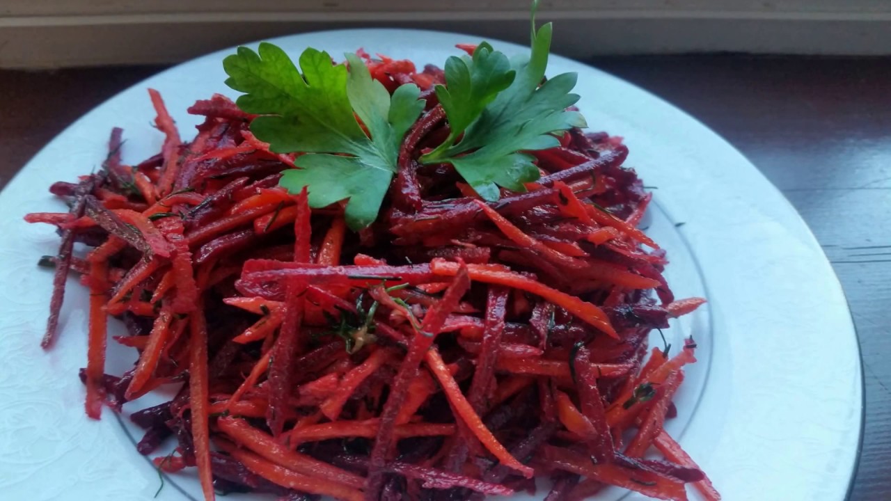 Свекла и морковь, крепкий союз для приготовления лучших салатов осени