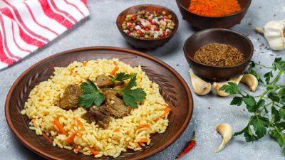 Плов в мультиварке со сладким перцем