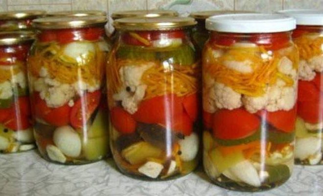 Салат из помидоров и огурцов на зиму: рецепты, приготовление и польза